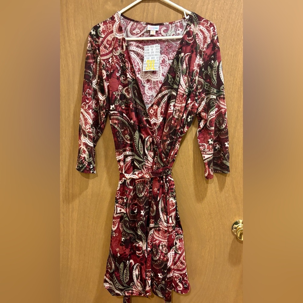 NWT LuLaRoe Michelle Paisley True Wrap Dress Adjustable Fit 3/4 Sleeves 3X